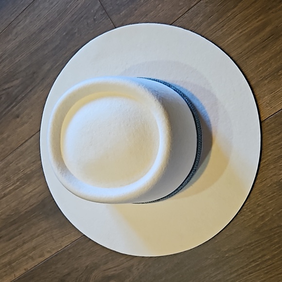 LACK OF COLOR THE ROCKY IVORY 59CM (L) - Picture 8 of 14